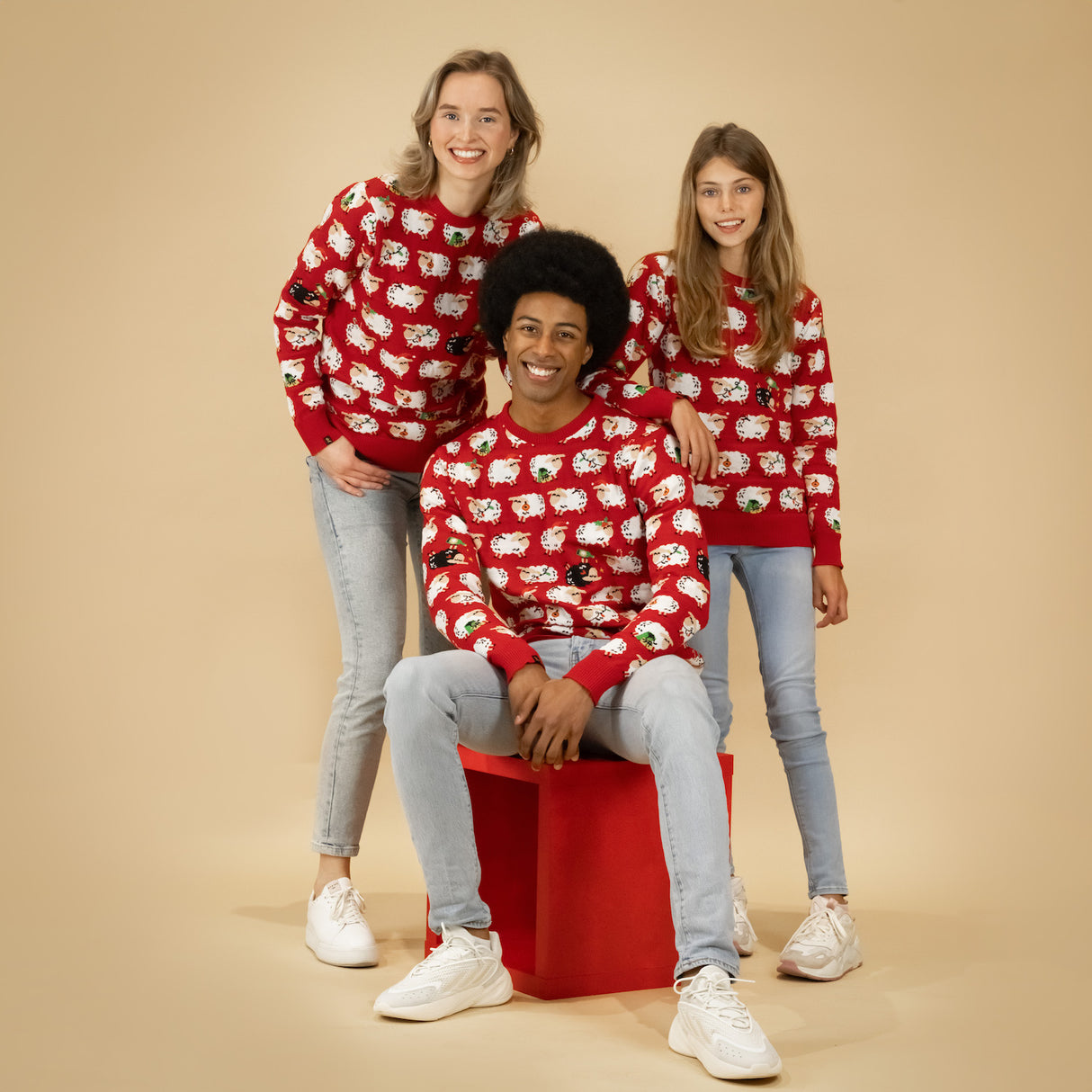 JAP Weihnachtspullover - 'Das schwarze Schaf (Prinzessin Diana)' - Rot